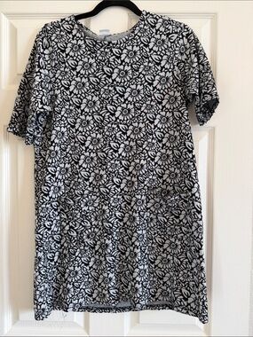 Black & grey Floral Tee Dress - Cooperative